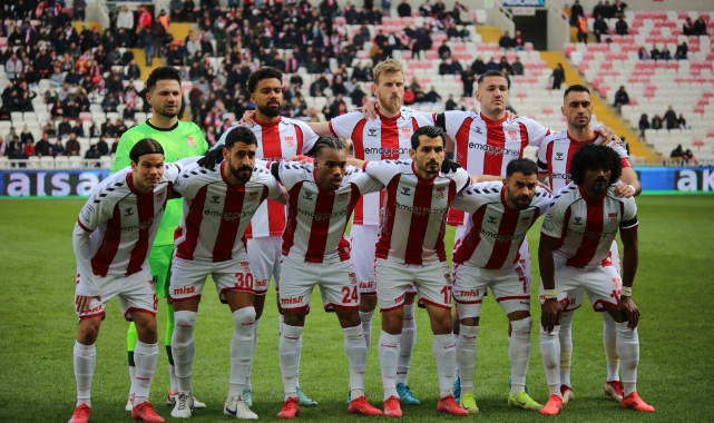 Sivasspor’da zorlu Beşiktaş maçı öncesi 8 eksik