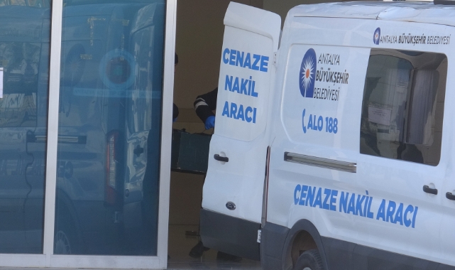 Tartışma kavgaya dönüştü, 8 yerinden bıçaklanan genç hayatını kaybetti
