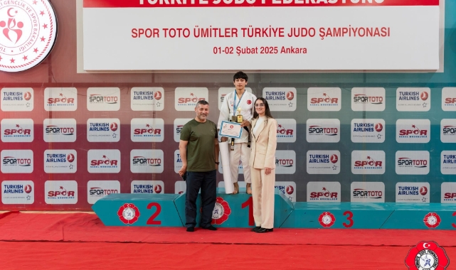 Trabzonlu sporcu şampiyon oldu