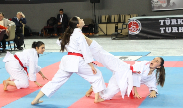 Türkiye Karate Şampiyonası başladı