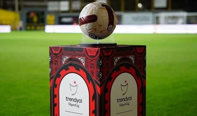 Türkiye transfer dönemi ne zaman bitiyor?