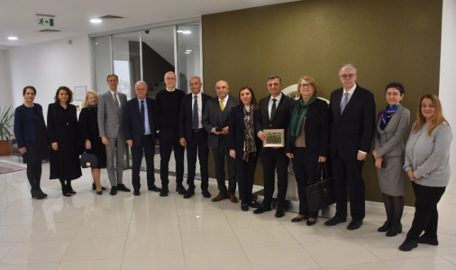 UİB yönetimi Finlandiya heyetini ağırladı