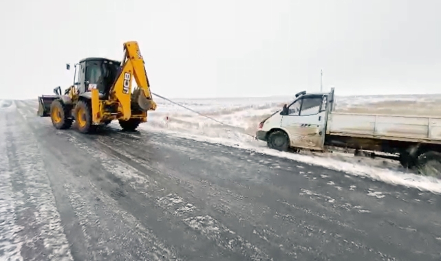 Yozgat’ta kapanan yerleşim yolları ulaşıma açıldı