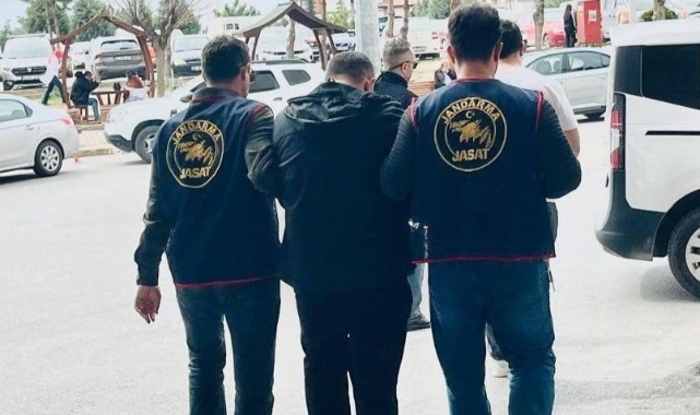 11 ayrı suçtan aranıyordu