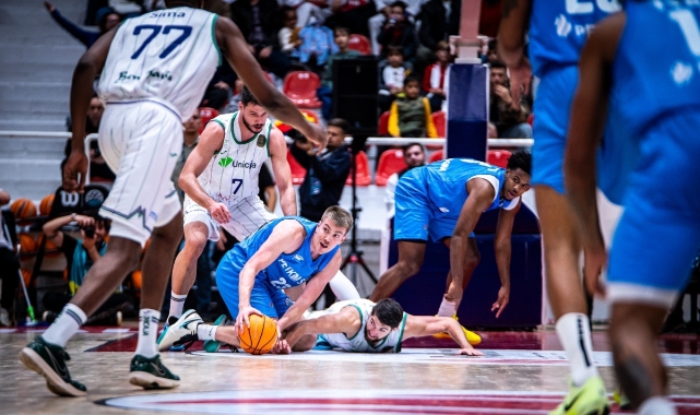 Aliağa Petkimspor çeyrek final için parkeye çıkıyor
