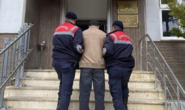 Antalya’da 212 aranan şahıs yakalandı