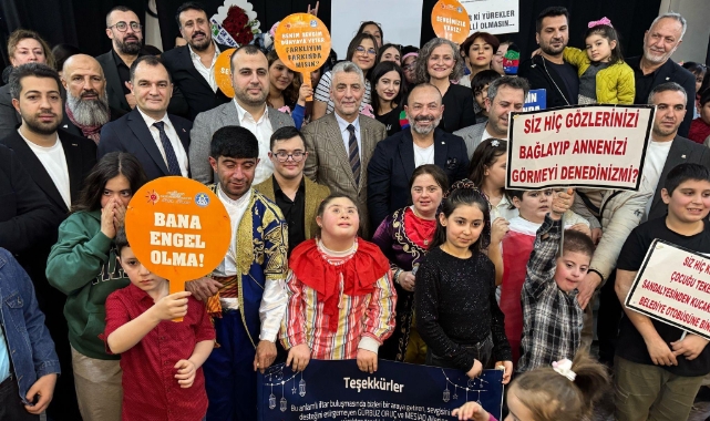 Bakan Bolat iftarda iş adamlarıyla bir araya geldi