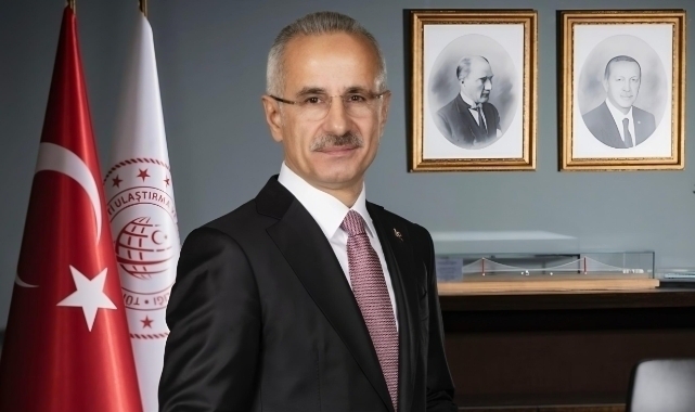 Bakan Uraloğlu: "Yıl sonuna kadar kalan 28 vagondan oluşan 7 seti de teslim edeceğiz"