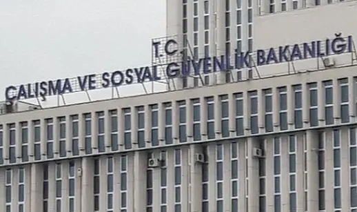 Bakanlık duyurdu! Uludağ'daki otel yangınıyla ilgili müfettiş görevlendirildi