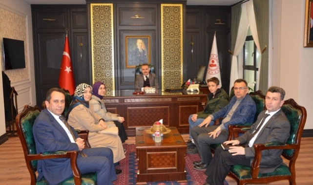 Başarılı hafızlardan Kaymakam Odabaş’a ziyaret