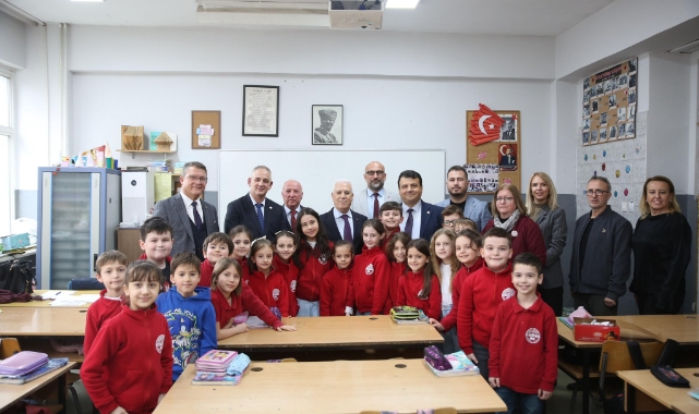 Başkan Bozbey'den Makedonya'daki Tefeyyüz İlkokulu'na ziyaret