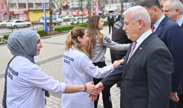 Başkan Mustafa Bozbey Büyükşehir ailesiyle bayramlaştı