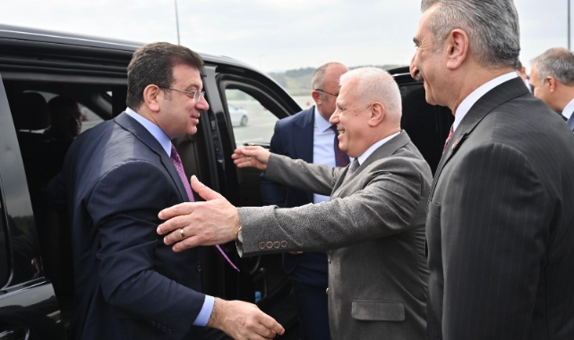 Başkan Mustafa Bozbey: "Ekrem Başkanımız ile kol kola, omuz omuzayız"