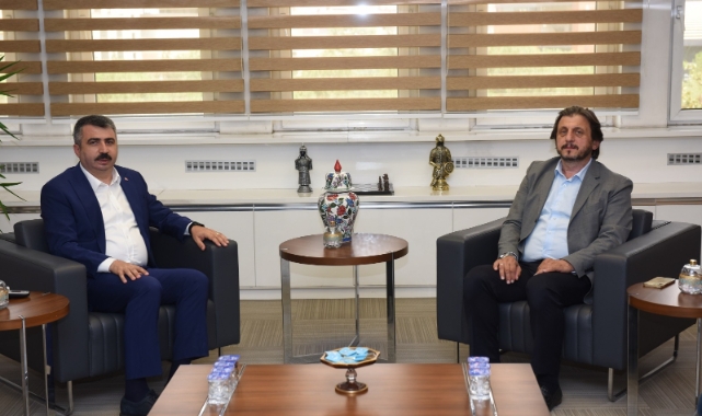 Başkan Yılmaz Zekeriya Birkan'a başarılar diledi