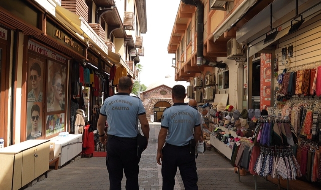 Bursa Büyükşehir Zabıtası bayramda da görev başında