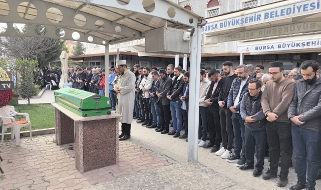 Bursa'da eşi tarafından öldürülen iş adamı defnedildi