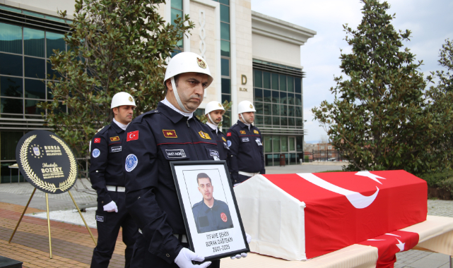 Bursa'da hayatını kaybeden genç itfaiyeci için tören düzenlendi