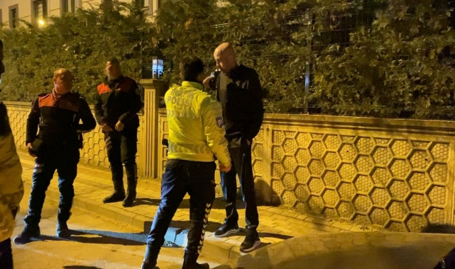 Bursa'da uygulamadan kaçan alkollü sürücü: "Amerikan polisi misiniz?"