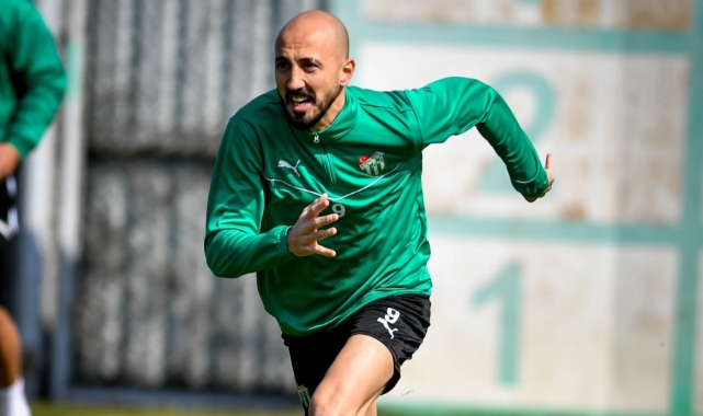 Bursaspor Belediye Kütahyaspor maçı hazırlıklarını tamamladı