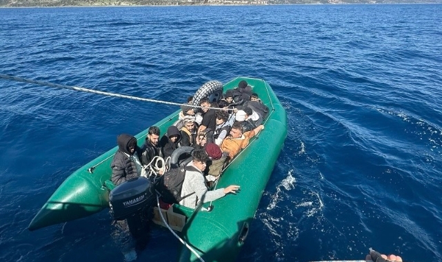 Çanakkale'de 24 kaçak göçmen yakalandı
