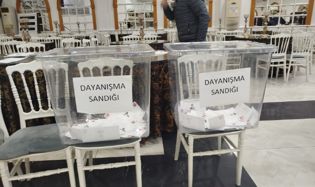 CHP ön seçiminde dayanışma sandıklarına yoğun ilgi