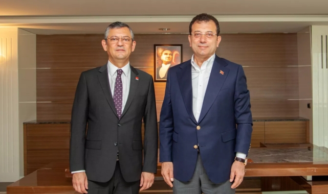 CHP lideri Özel İmamoğlu'nu ziyaret etti