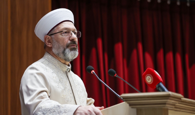 Diyanet İşleri Başkanı Erbaş: "Güzel ahlak, gencin süsüdür"