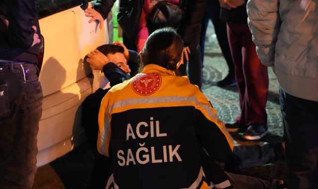 Edirne’de otomobilin yayalara çarpma anı kamerada: 3 yaralı