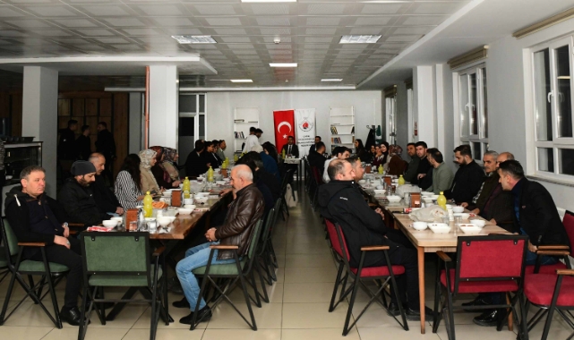 Eğitim camiası iftar yemeğinde buluştu