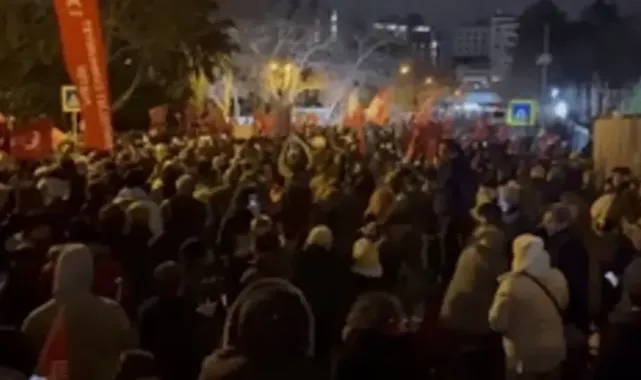 Ekrem İmamoğlu'nun gözaltına alınmasını protesto eden ODTÜ'lü öğrencilere gözaltı!