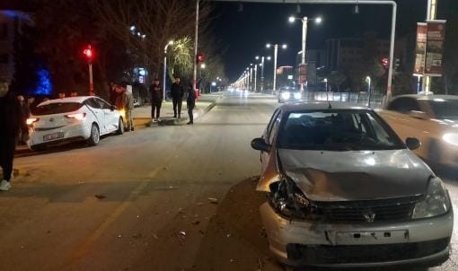 Elazığ’da trafik kazası 2 yaralı
