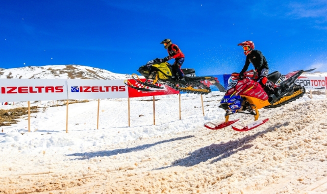 Erciyes'te Dünya Kar Motosikleti Şampiyonası’nda finalistler belli oldu