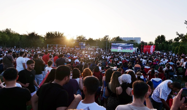 Eskişehir'de milli maç heyecanı dev ekranda yaşanacak