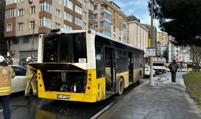 Eyüpsultan'da İETT otobüsünde yangın!