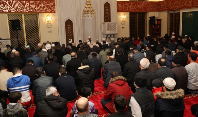 Hafız Fatih Kaya İnegöl'de gönülleri mest etti