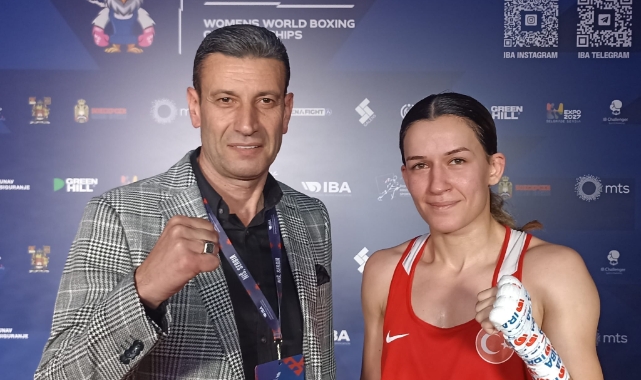 Hatice Akbaş Kadınlar Dünya Boks Şampiyonası’nda finale yükseldi