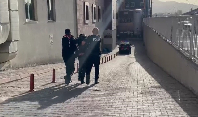 'Hırsızlık' suçundan aranan zanlı yakalandı