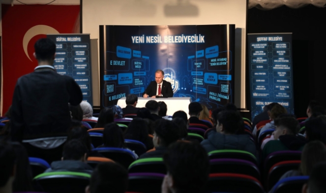 İnegöl Belediye Başkanı Taban öğrencilerle buluştu