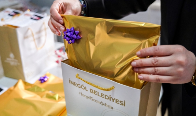 İnegöl Belediyesinden yaşlılara bayram sürprizi