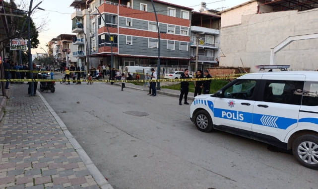 İzmir’de sokakta silahlı saldırı! 1 yaralı