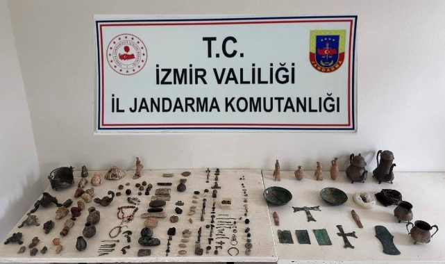 İzmir'de tarihi eser kaçakçılığı! 2 milyon liraya satacaktı...