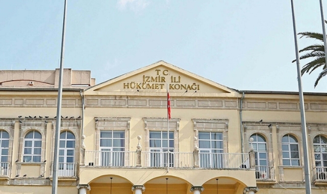 İzmir'de toplantı ve gösteri yasağı uzatıldı