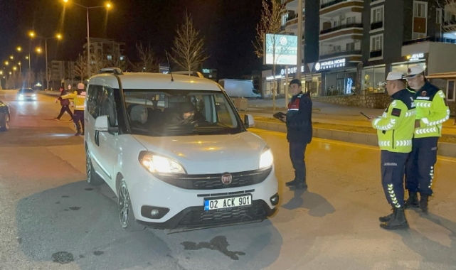 Jandarma ekiplerinden şok huzur uygulaması