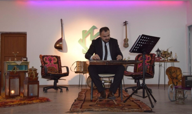 Kağızman’da panel ve müzik dinletisi