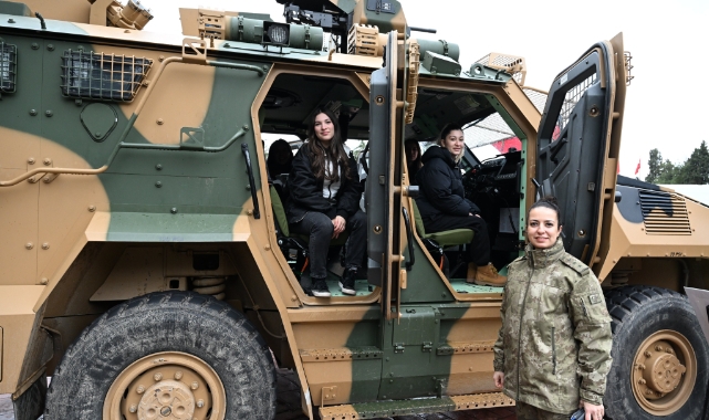 Kara Kuvvetleri'nden “Mehmetçik ile Bir Gün Projesi”