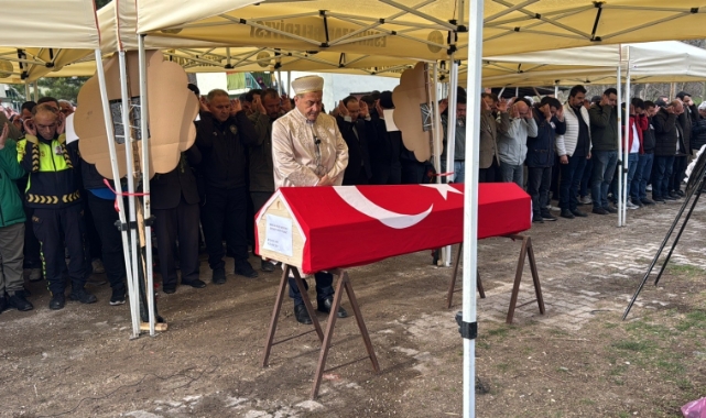 Kazada ölen polis memuru toprağa verildi
