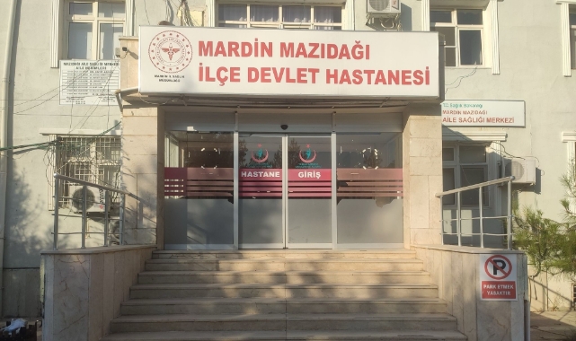 Mardin’de minibüs ile kamyonet çarpıştı! 13 yaralı