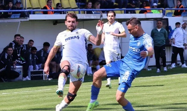 Menemen FK'da son saniye mutluluğu