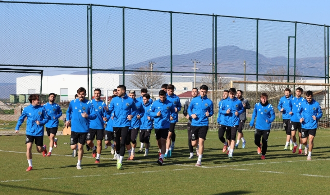 Menemen FK’nın konuğu Arnavutköy Belediyespor