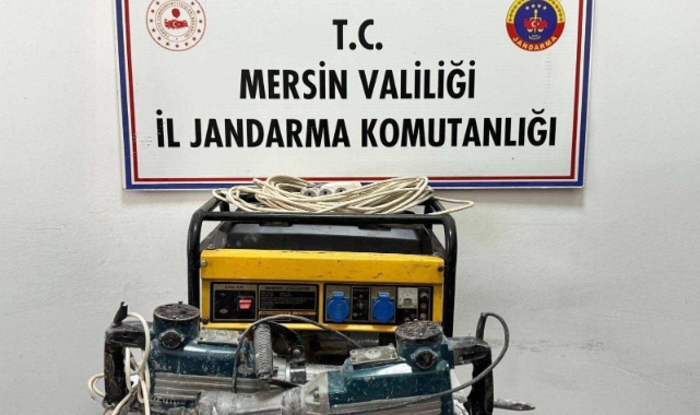 Mersin'de kaçak kazı yapan şahıslar yakalandı